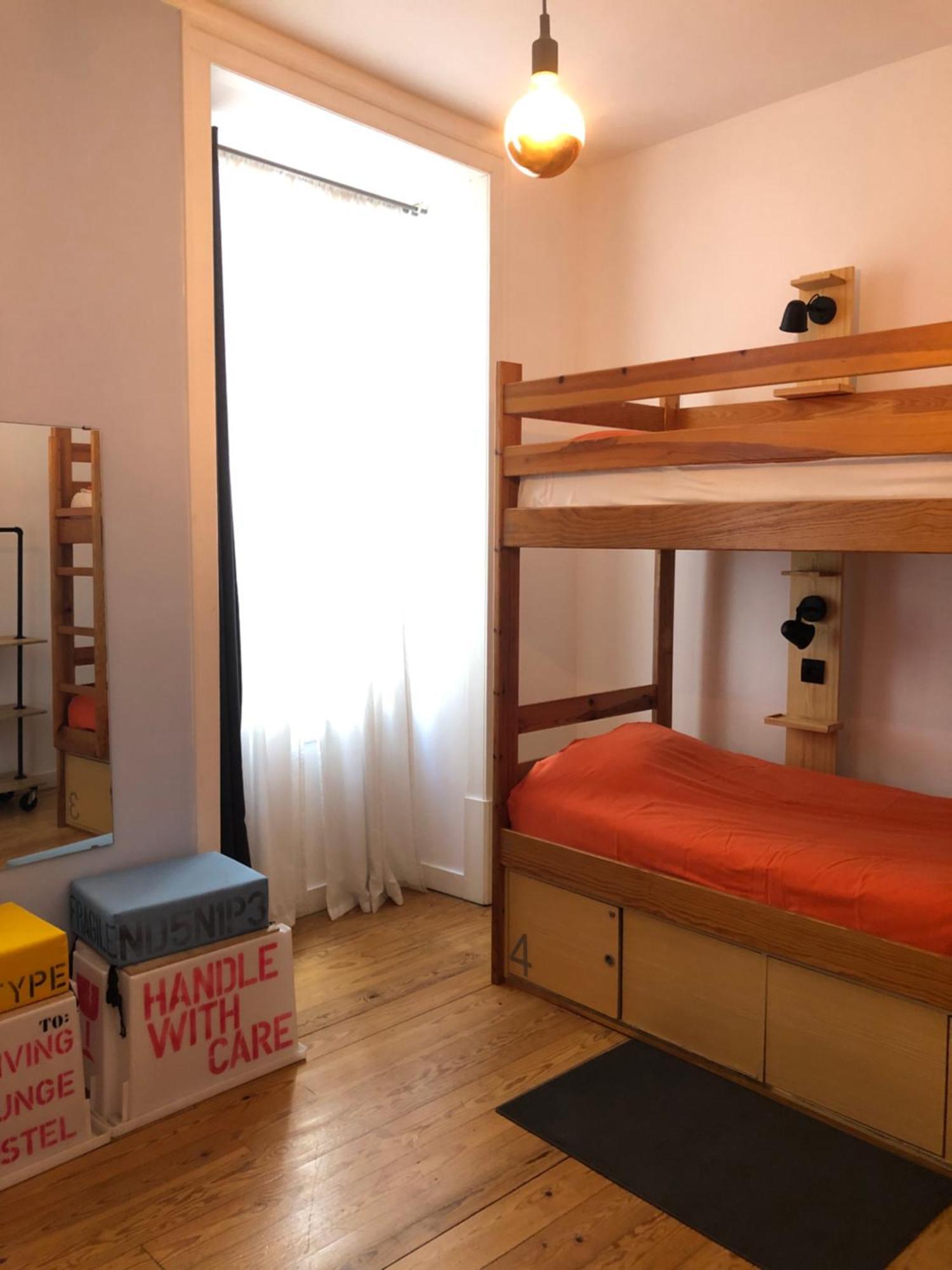 Bed 4-Bed Mixed Dormitory Room