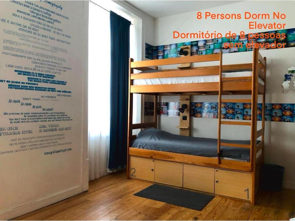 Bed 8-Bed Mixed Dormitory Room